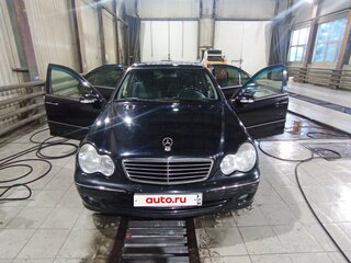 2007 Mercedes-Benz C-Класс 200 II (W203) Рестайлинг, чёрный, 1000000 рублей, вид 3