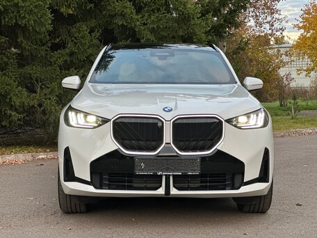 2024 BMW X3 20d xDrive IV (G45/G48), белый, 9500000 рублей, вид 3