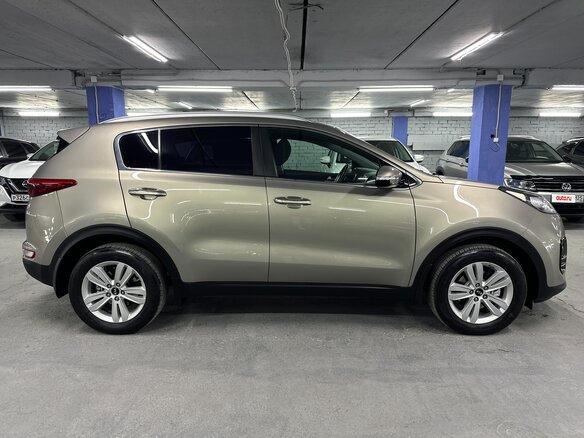 2016 Kia Sportage IV, серебристый, 1559000 рублей - вид 3