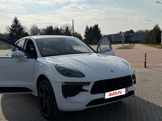 2020 Porsche Macan Turbo I Рестайлинг, белый, 6000000 рублей, вид 2