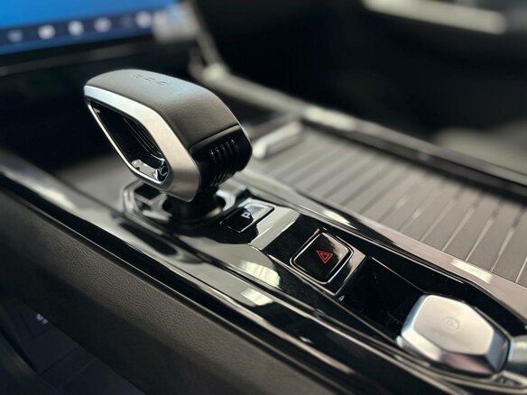 2026 Geely Cityray, серебристый - вид 13