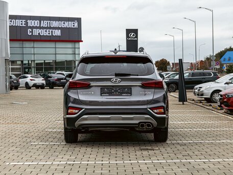 2018 Hyundai Santa Fe IV, серый, 2595000 рублей, вид 5