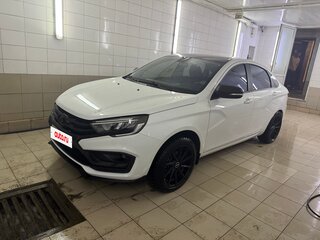 2024 Lada (ВАЗ) Vesta I Рестайлинг (NG), белый, 1300000 рублей, вид 1