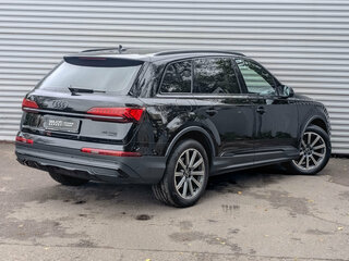 2023 Audi Q7 45 TFSI II (4M) Рестайлинг, чёрный, 7550000 рублей, вид 5