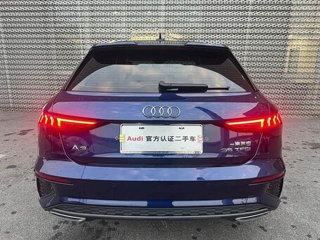 2022 Audi A3 Sportback 35 TFSI IV (8Y), синий, 2349000 рублей, вид 5