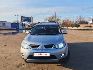 2008 Mitsubishi Outlander II, серебристый, 900000 рублей, вид 3