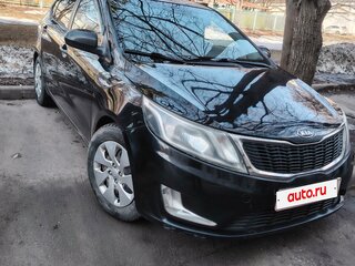 2012 Kia Rio 5-speed III, чёрный, 715000 рублей, вид 4