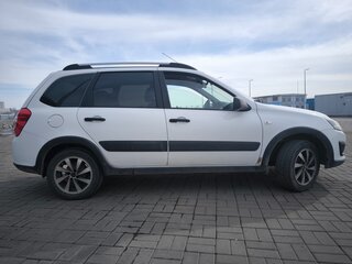 2017 Lada (ВАЗ) Kalina Cross II, белый, 538000 рублей, вид 3
