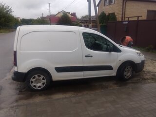 2013 Peugeot Partner II Рестайлинг, белый, 560000 рублей, вид 2