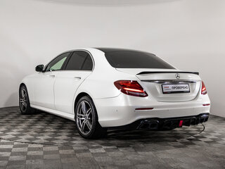 2017 Mercedes-Benz E-Класс 200 V (W213, S213, C238), белый, 2673000 рублей, вид 4