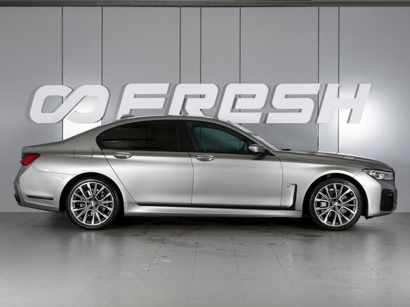 2022 BMW 7 серии 730i VI (G11/G12) Рестайлинг, серый, 6899000 рублей - вид 4