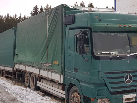 2005 Mercedes-Benz Actros, зелёный, 2950000 рублей, вид 2