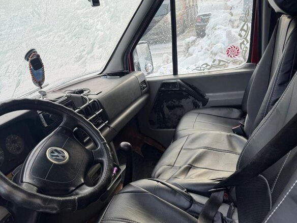 2003 Volkswagen LT, красный, 865000 рублей - вид 5