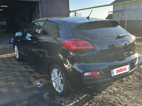 2014 Kia Ceed II, чёрный, 1270000 рублей - вид 8