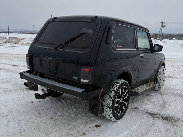 2013 Lada (ВАЗ) 2121 (4x4) I Рестайлинг, зелёный, 415000 рублей - вид 2