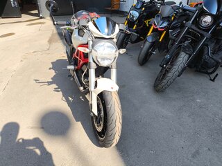 Ducati Monster 796
