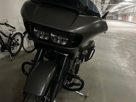 2018 Harley-Davidson Road Glide Special, серый, 1800000 рублей, вид 1