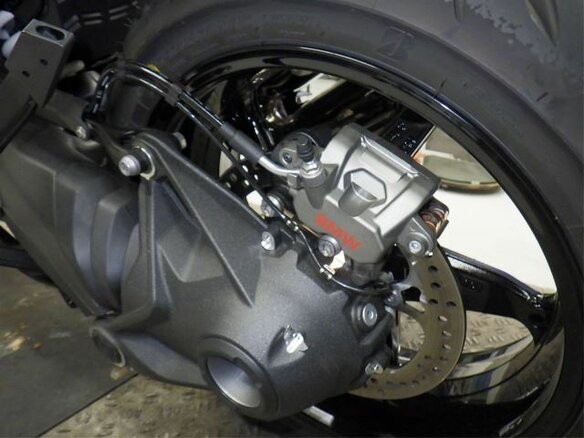 2025 BMW R 1300 RS, чёрный, 1950000 рублей - вид 11