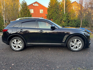 2013 Infiniti FX30d II (S51) Рестайлинг, чёрный, 1550000 рублей, вид 4