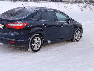 2011 Ford Focus III, чёрный, 680000 рублей, вид 2
