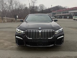 2021 BMW 7 серии Long 740Li VI (G11/G12) Рестайлинг, чёрный, 8300000 рублей, вид 1