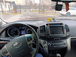 2009 Toyota Land Cruiser 200 Series, красный, 3000000 рублей, вид 3