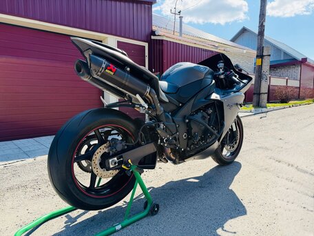 2013 Yamaha YZF-R1, серый, 1269000 рублей, вид 3