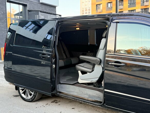 2012 Mercedes-Benz Viano Extralong L3 I (W639) Рестайлинг, чёрный, 2390000 рублей - вид 25