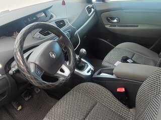 2011 Renault Scenic III, чёрный, 798000 рублей, вид 5