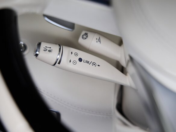 2016 Mercedes-Benz S-Класс AMG 63 AMG III (W222, C217), чёрный, 5990000 рублей - вид 25