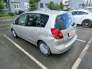 2001 Toyota Corolla Spacio II, серый, 540000 рублей, вид 4
