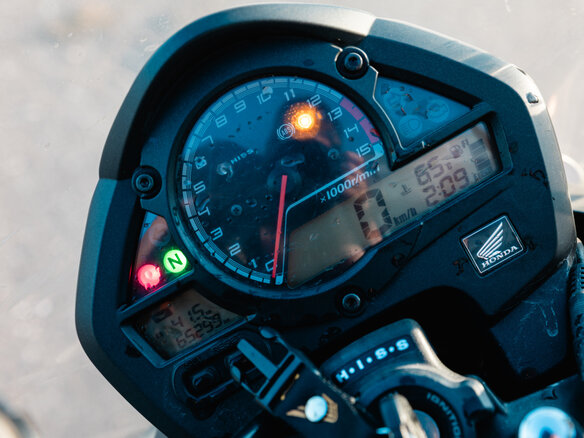 2010 Honda CB 600F Hornet, чёрный, 600000 рублей - вид 5