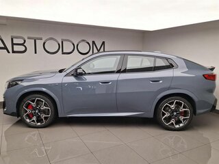 2025 BMW X2 M35i II (U10), серый, 7890000 рублей, вид 3