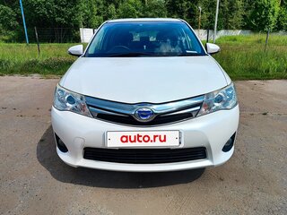 2013 Toyota Corolla Fielder XI (E160, E170, E180), белый, 1070000 рублей, вид 1