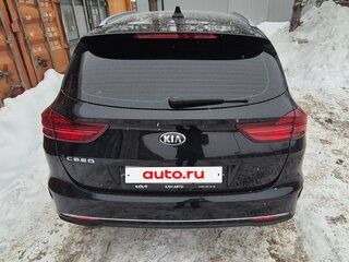 2021 Kia Ceed III, чёрный, 1750000 рублей, вид 5