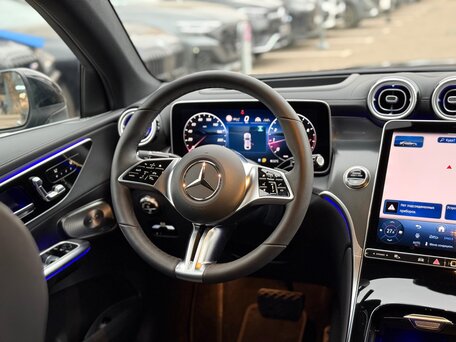 2026 Mercedes-Benz GLC Coupe 300 II (C254), чёрный, 8650000 рублей, вид 5
