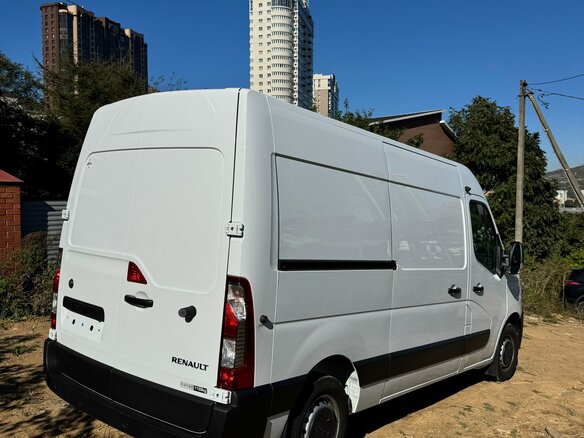 2022 Renault Master, белый, 4400000 рублей - вид 25