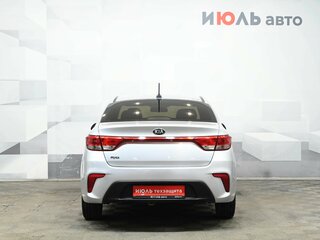 2019 Kia Rio IV, серебристый, 1350000 рублей, вид 5