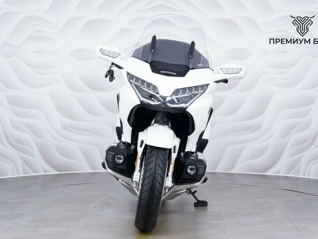 2026 Honda GL 1800 Gold Wing, белый, 3777000 рублей, вид 4