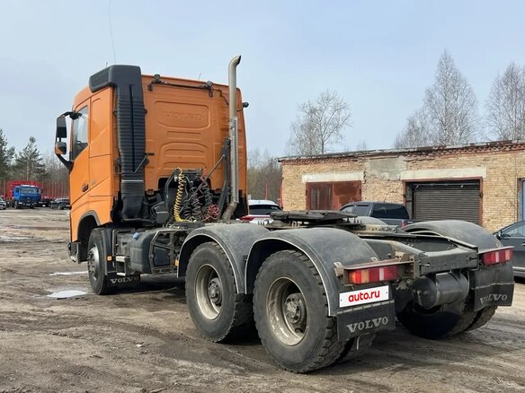 2019 Volvo FH, оранжевый, 6300000 рублей - вид 6