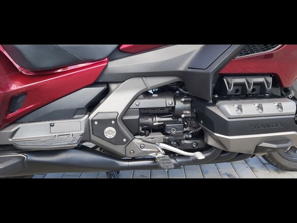 2018 Honda GL 1800 Gold Wing, красный, 2320000 рублей - вид 7
