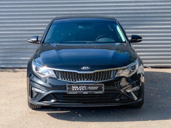2019 Kia Optima IV Рестайлинг, чёрный, 1800000 рублей - вид 1