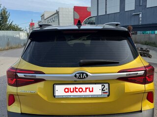 2020 Kia Seltos I, жёлтый, 2350000 рублей, вид 4