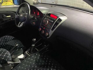 2010 Kia Ceed I, чёрный, 590000 рублей, вид 3