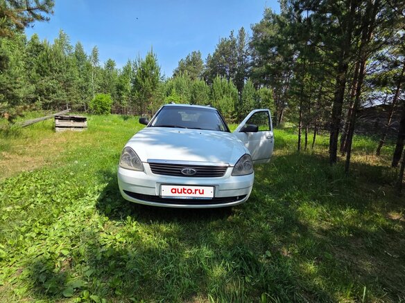 2011 Lada (ВАЗ) Priora I, белый, 430000 рублей - вид 1