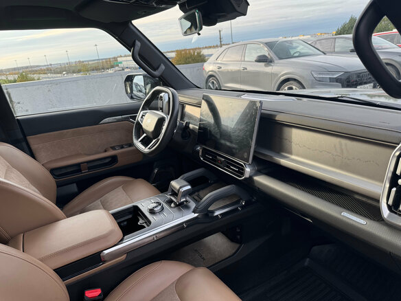 2024 Jetour T2, чёрный, 2865000 рублей - вид 4