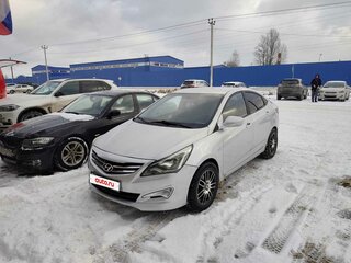 2014 Hyundai Solaris I Рестайлинг, серебристый, 520000 рублей, вид 1
