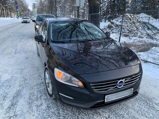 2014 Volvo S60 II Рестайлинг, коричневый, 990000 рублей, вид 2