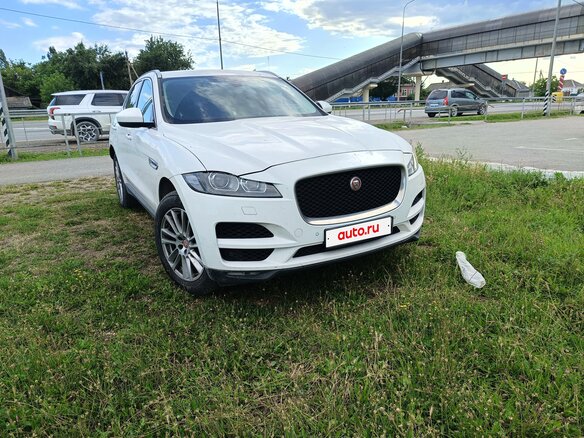 2016 Jaguar F-Pace I, белый, 2350155 рублей - вид 1