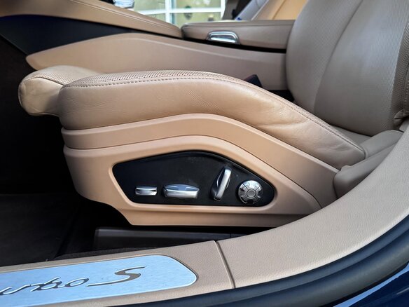 2018 Porsche Panamera Turbo S E-Hybrid Executive II, синий, 7999000 рублей - вид 23